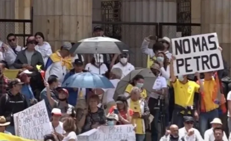 Marchas del 21 de abril en Colombia: Puntos de concentración y horarios.