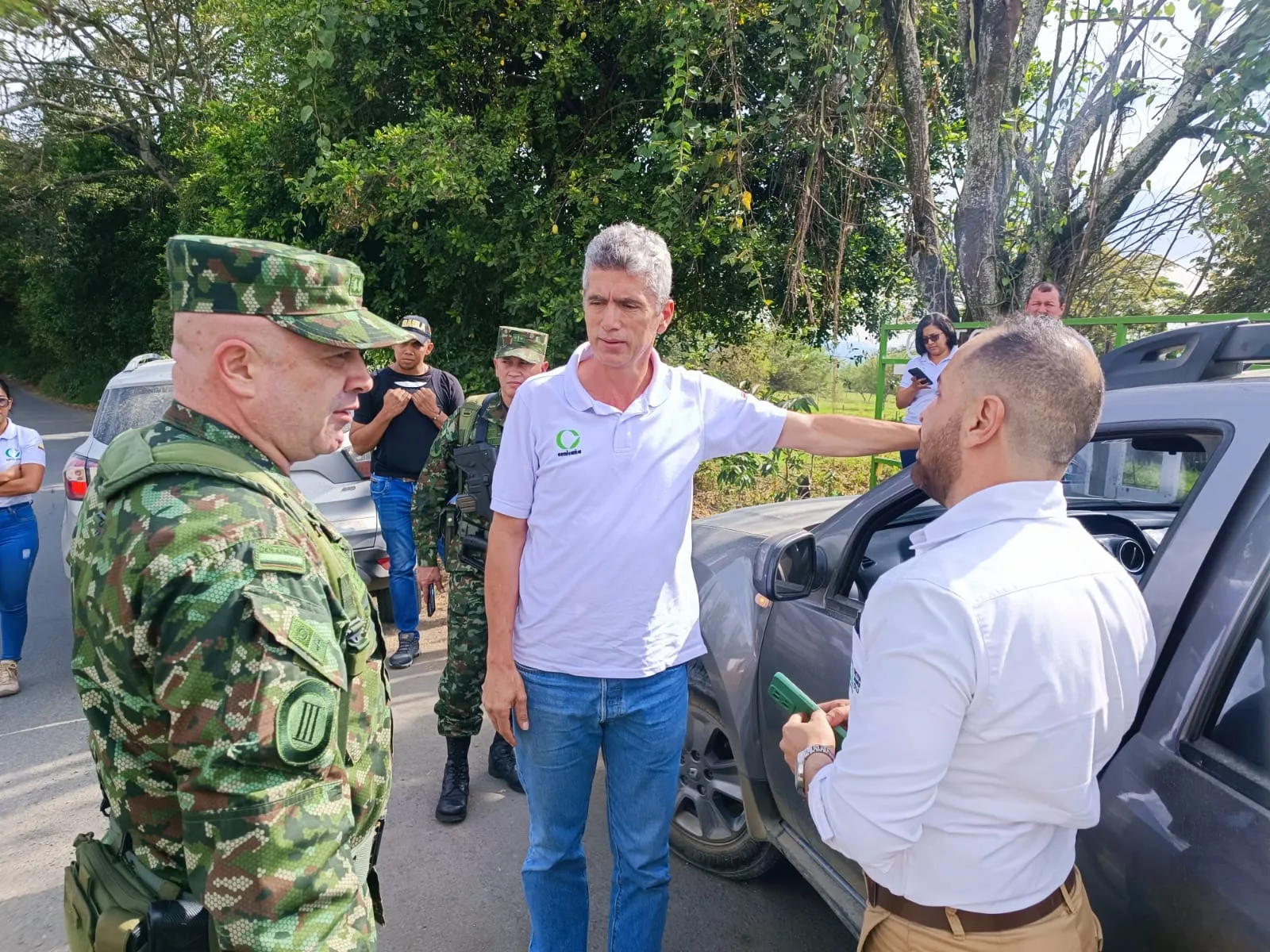 Miembros de Asocaña y periodistas se encontraban en "una actividad ambiental" y fueron víctimas de hostigamiento, en Cerrito, Valle