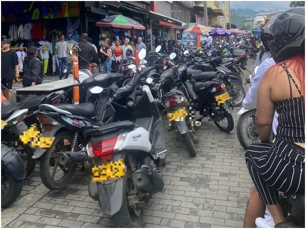 «Un alivio para los conductores»: suspenden el decreto de tasa para parqueaderos en Cali