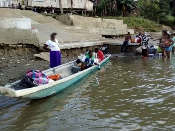 familias Olaya Herrera -Ahora el desplazamiento es Olaya Herrera, 53 familias abandonaron su territorio en busca de ayuda
