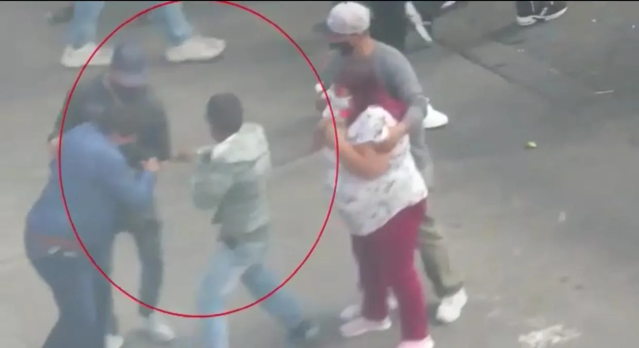 ladrones en Bogotá en manada