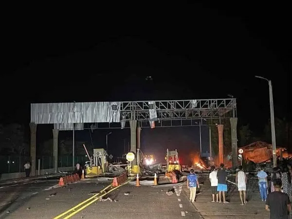 Explosión en peaje de La Guajira.