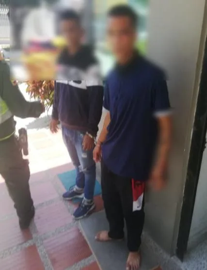 robando en Barranquilla y les quemaron la moto