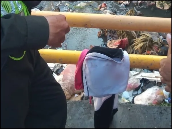 Envuelto en papel higiénico y en el interior de una bolsa de tela estaba el feto que encontró un reciclador en Soledad