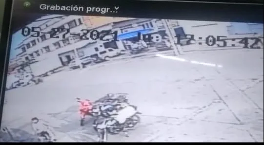 mujer en cali
