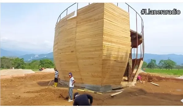 "Un viaje en el tiempo", en Colombia construyen un 'Arca de Noé' como proyecto turístico religioso