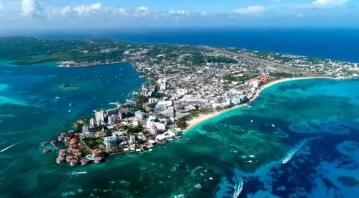 San Andrés: "Sin vuelos, sin turistas y sin gobierno", lugareños piden que "se pongan las pilas con la isla"