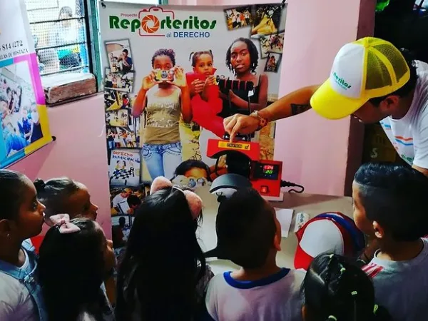 Siloé Reporteritos al Derecho