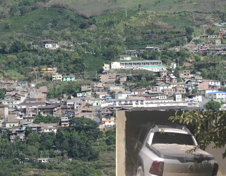 Conductor, al parecer ebrio, se llevó una vivienda y dejó heridas a cinco personas