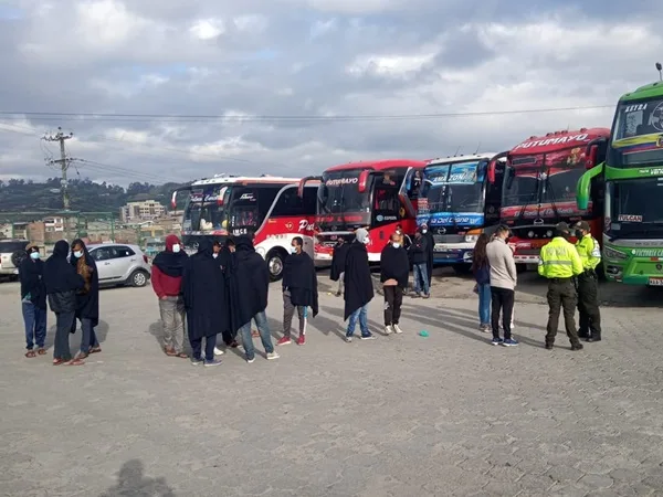 La migración que entra a Colombia por el sur del continente no para, ya hay varios asiáticos en Tulcán