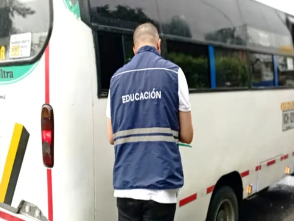 Regresa el servicio de transporte escolar en Cali