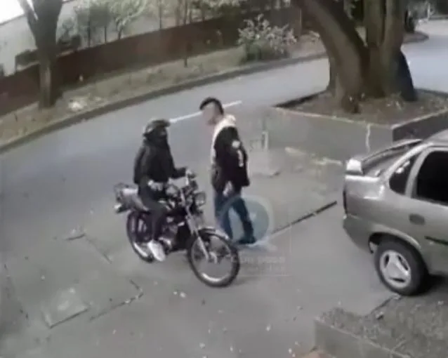 No era vídeo actuado; sí cascó a un ladrón que tenía "azotado" un barrio en Medellín