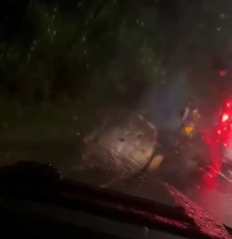 Aguacero colapsó a Cali: en dos horas cayó lo que cae en un mes y hay 6 barrios afectados