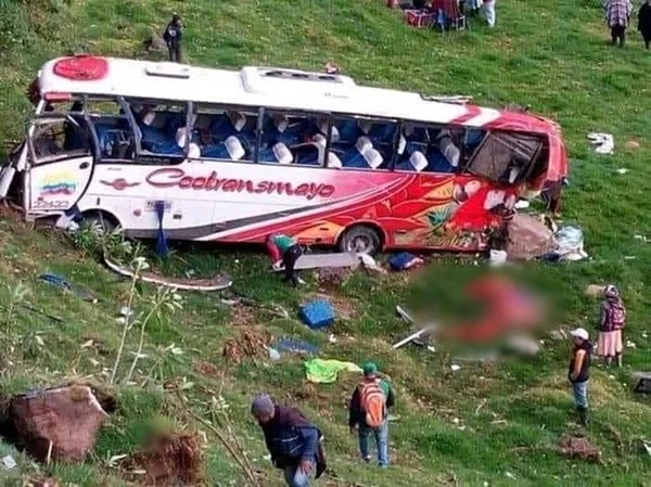 Ya son 5 los fallecidos en el siniestro registrado  en la vía Mocoa-Pitalito, hay 25 heridos