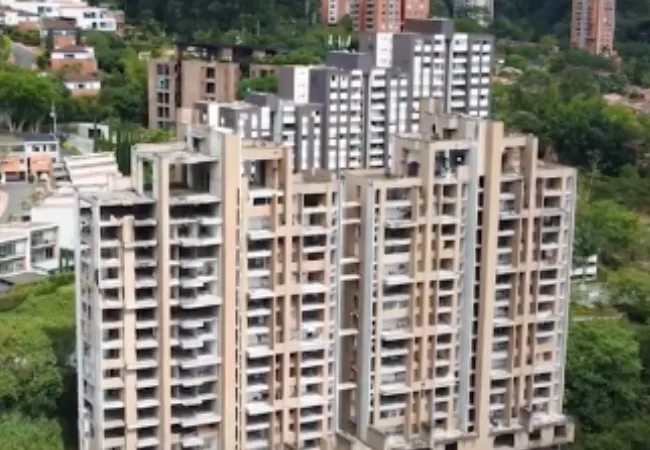 medellin Continental Tower demolición