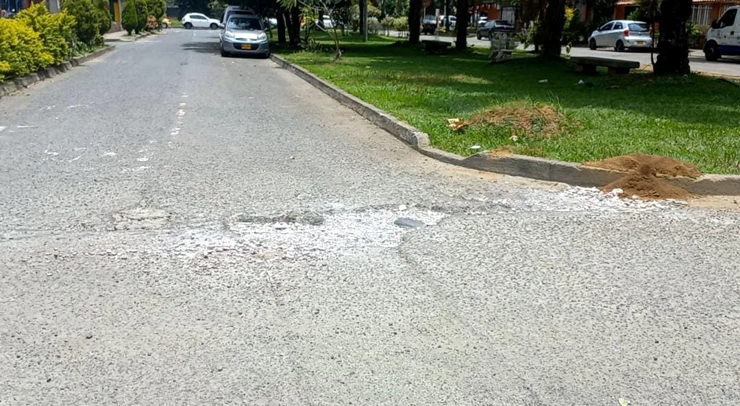 Afectación en la calle 48a