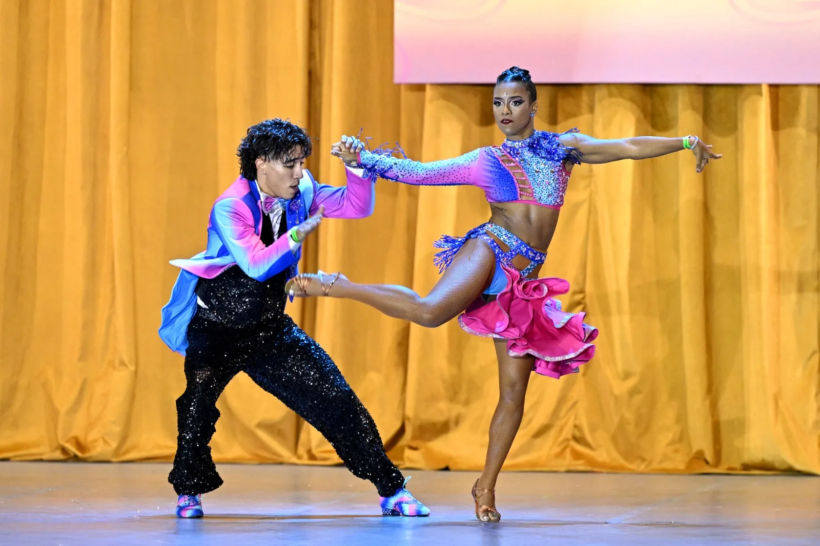 Cali capital mundial de salsa