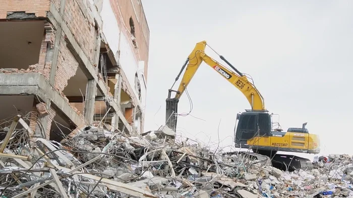 Demoliciones en Cali.